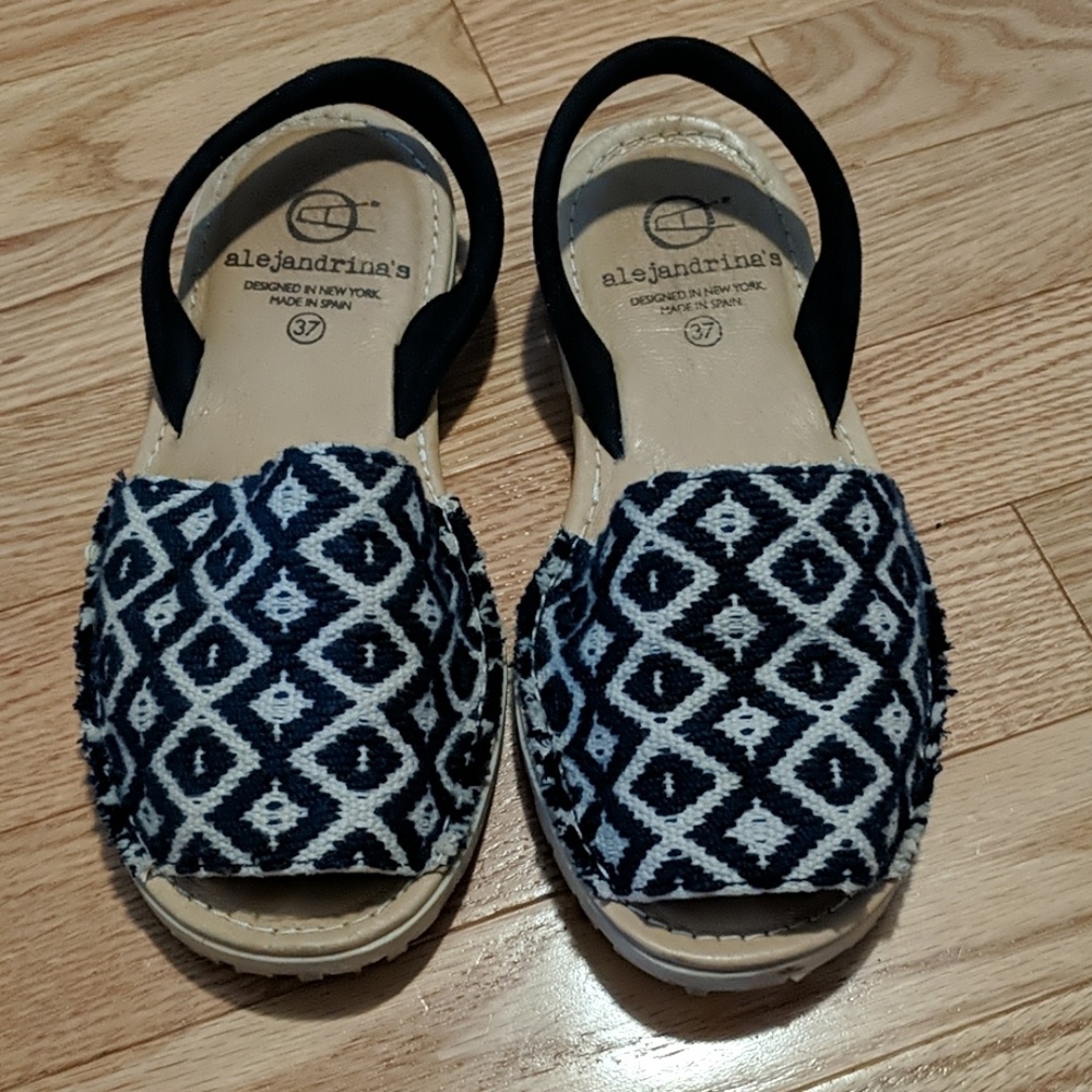 Alejandrina's shoes